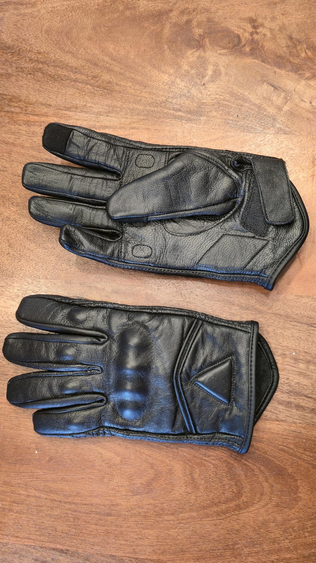 Jackets 4 Bikes Motorcycle Gloves - Premium Leather for Men, Touch Screen, Non-Slip, Motorbike Cruiser Street Biker Protector Glove customer photo 1