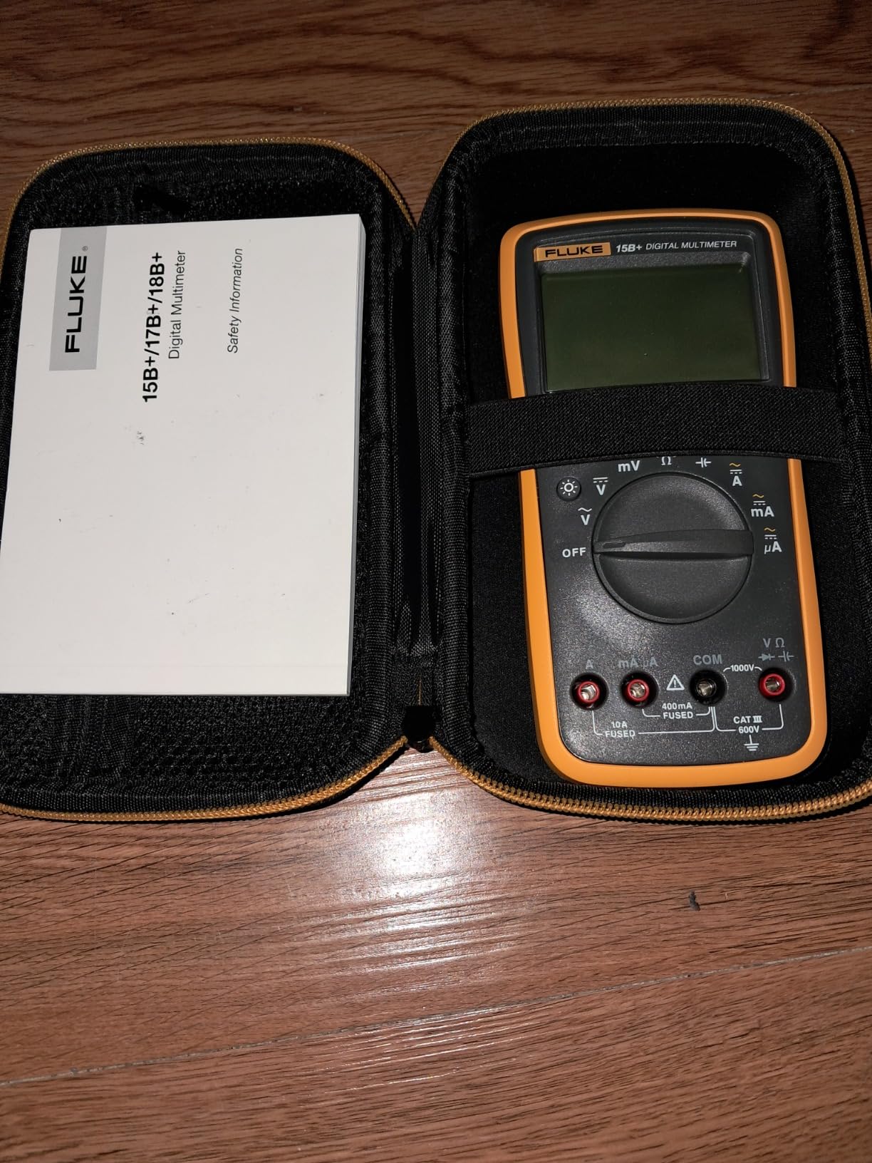 Fluke 15B+ Digital Multimeter AC/DC Voltage up to 1000V and 10A customer photo 2