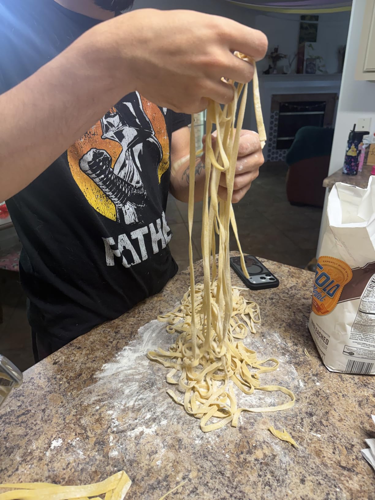 Nuvantee Pasta Maker with 7 Adjustable Thickness Settings - 2 in 1 Noodle Maker with Rollers and Cutter, Make Spaghetti, Fettuccini, Lasagna, & More customer photo 1