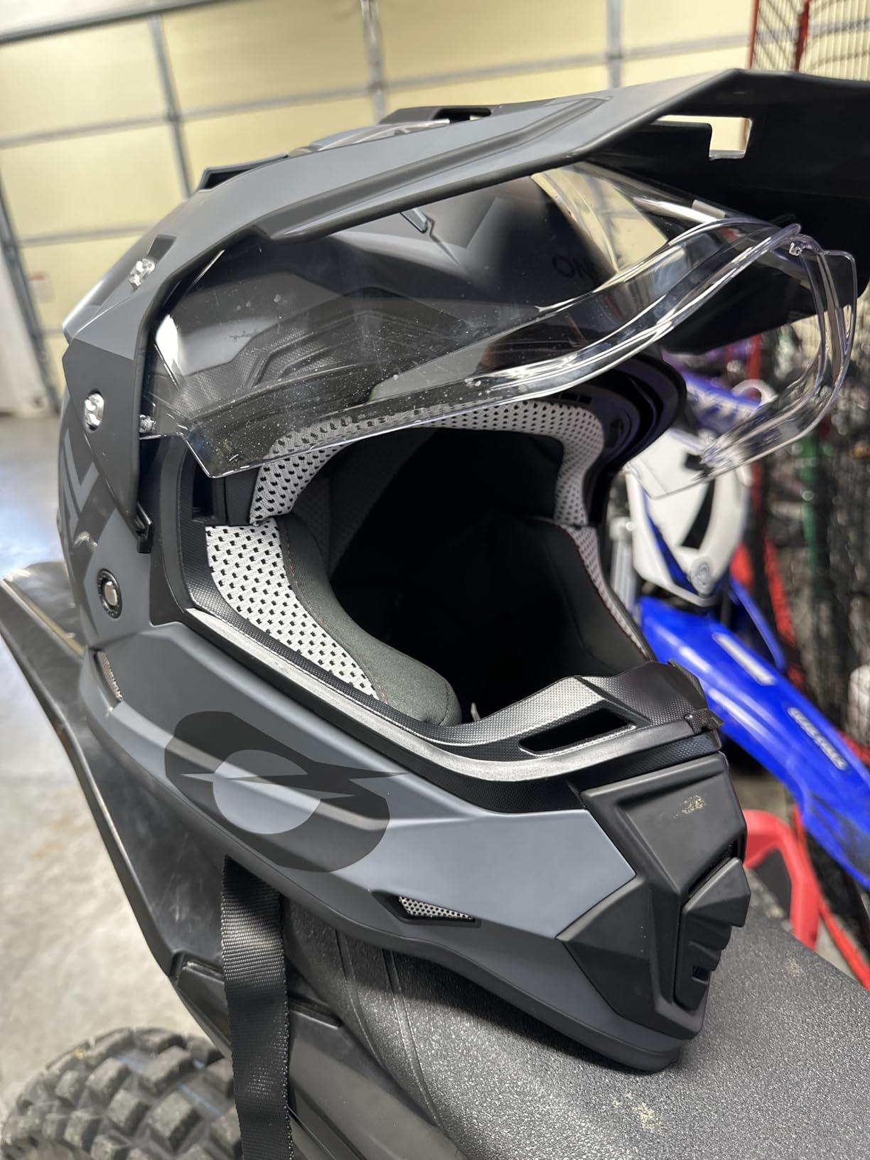 O'Neal Sierra Helmet, Flat Black XL customer photo 2