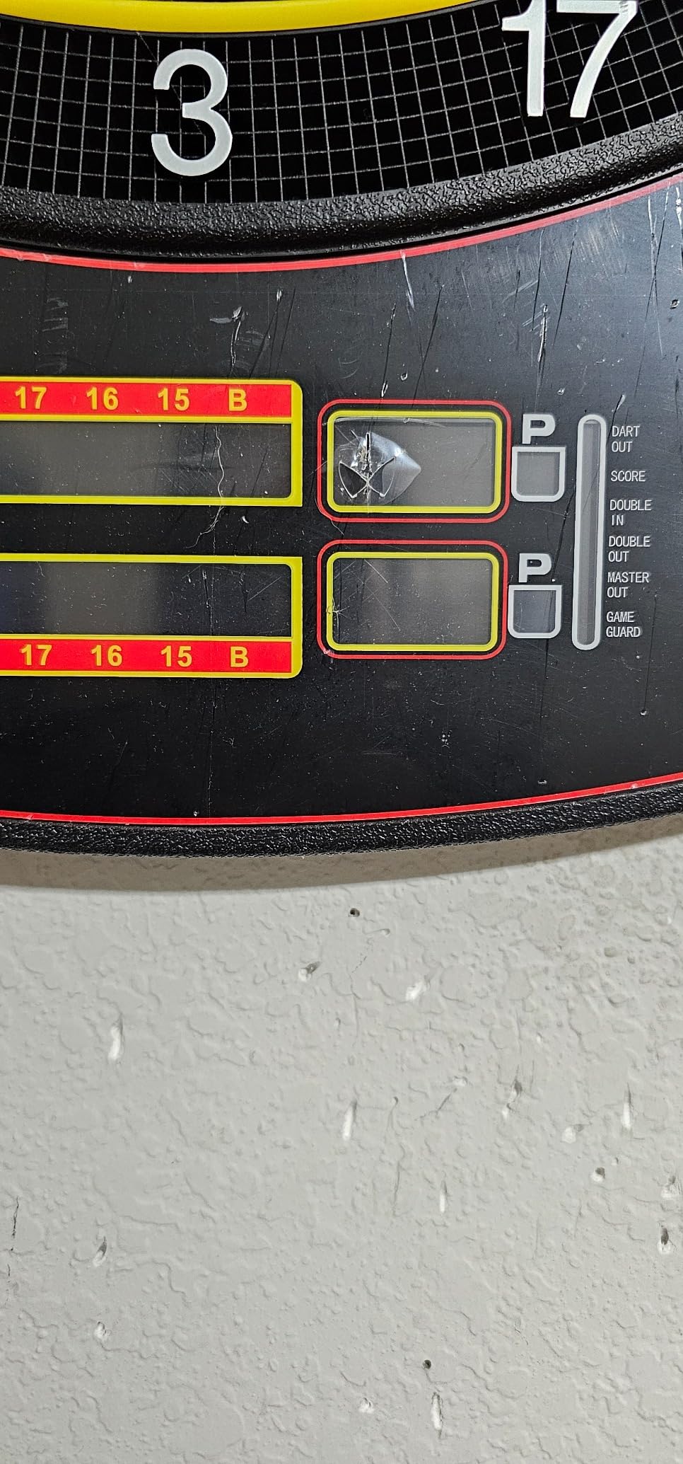 Arachnid Cricket Pro 450 Electronic Dartboard customer photo 2