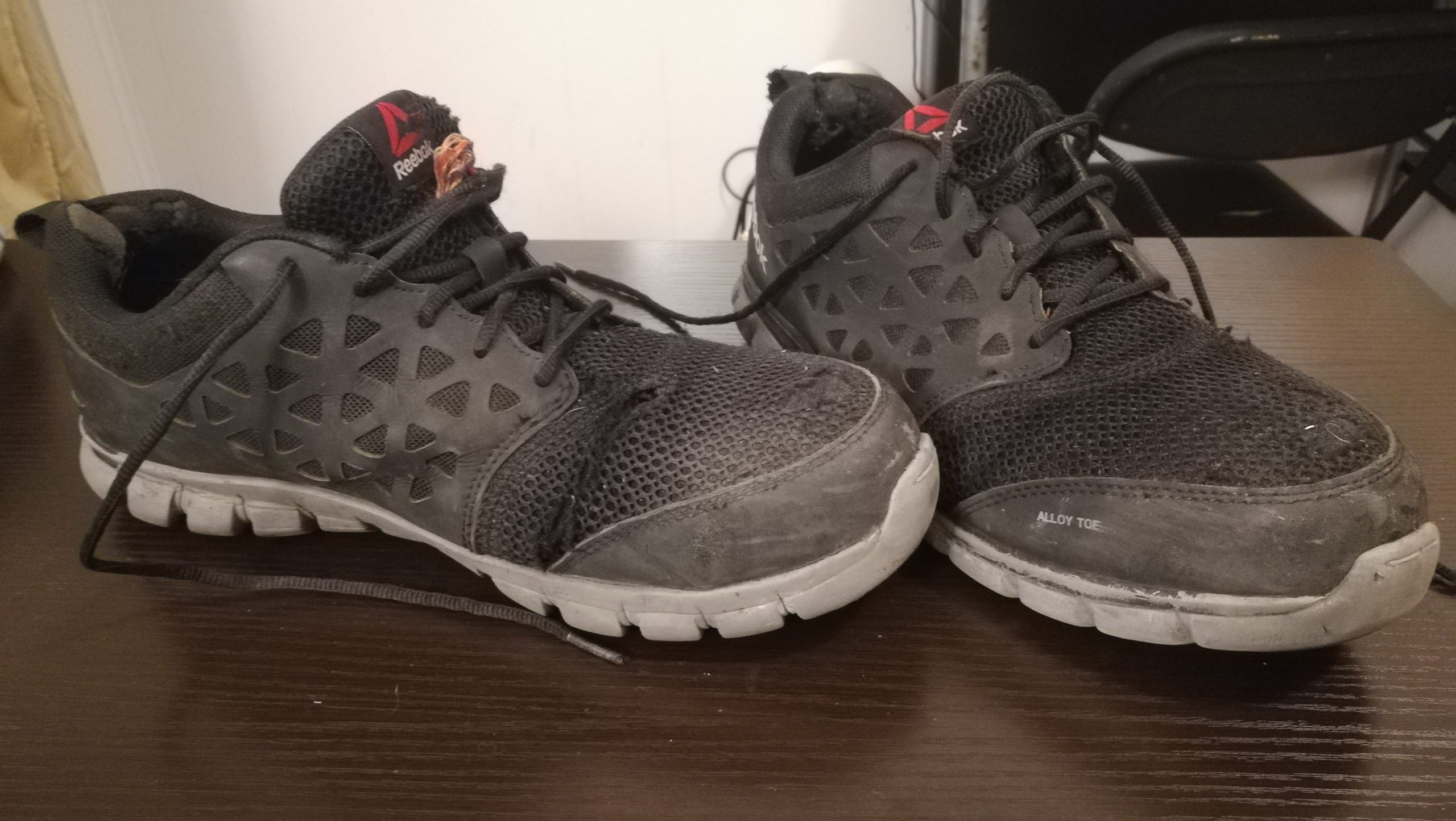 Reebok Men's Rb4041 Sublite Cushion Safety Toe Athletic Work Shoe Black customer photo 1