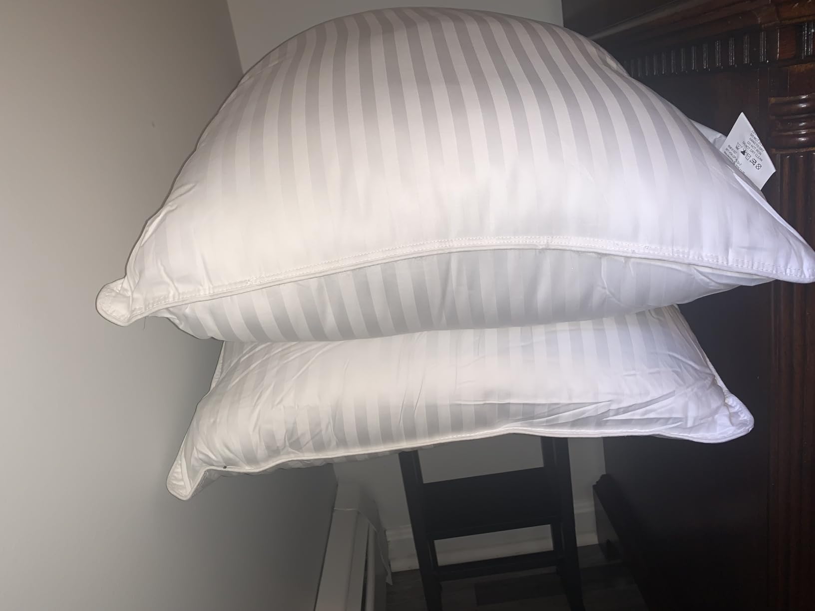 Beckham Hotel Collection Bed Pillows Standard/Queen Size Set of 2 - Original Soft Down Alternative Pillow for Sleeping - Soft Support for Back, Stomach or Side Sleepers customer photo 1