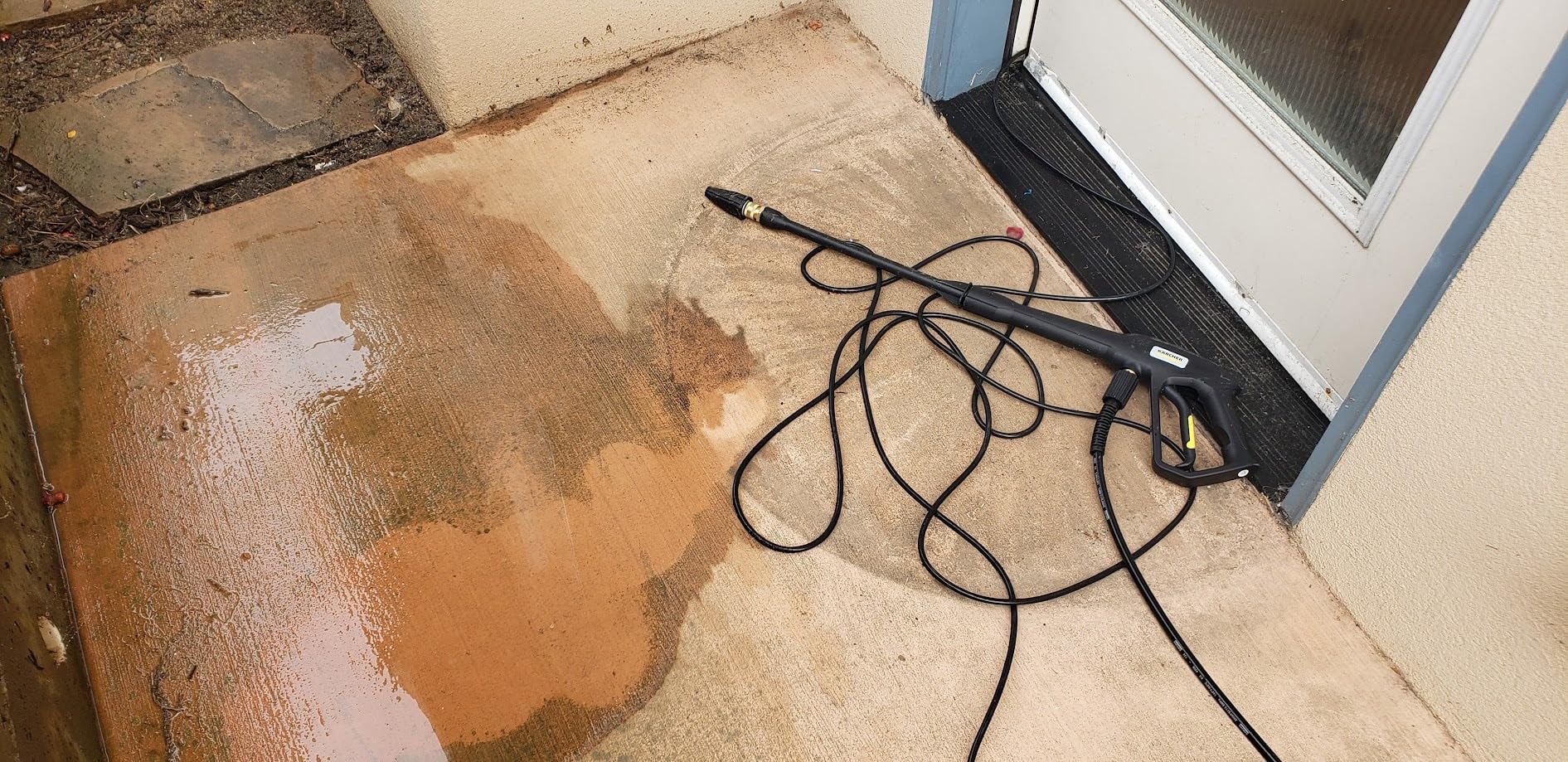Karcher K1700 Pressure Washer, CETA Certified, 3 Spray Nozzles, Detergent Tank, for Cars, Driveways, Siding, Patios, 1.2 max. GPM customer photo 1