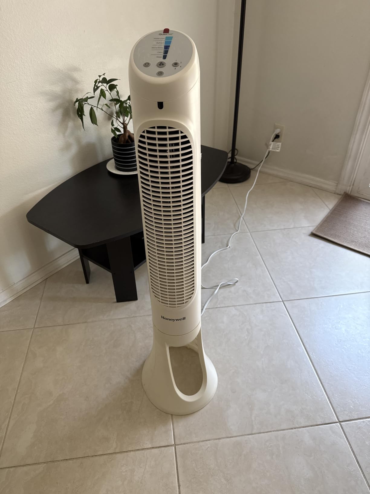 Honeywell QuietSet Whole Room Oscillating Tower Fan with Remote, White, HYF260 customer photo 1