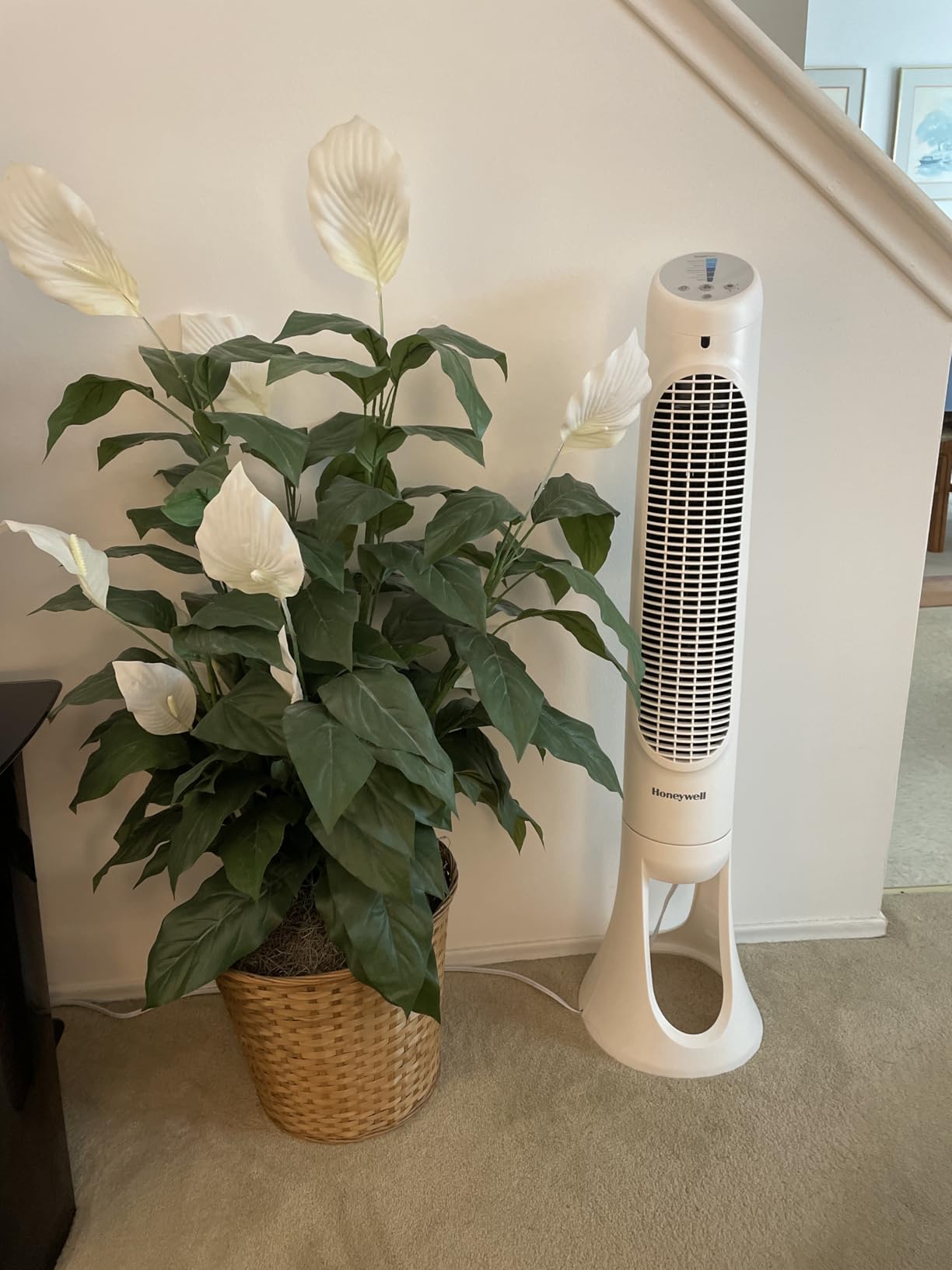Honeywell QuietSet Whole Room Oscillating Tower Fan with Remote, White, HYF260 customer photo 2