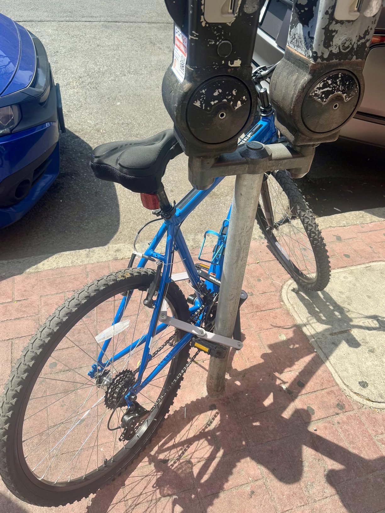SIGTUNA Folding Bike Lock - Hardened Steel 8mm Fold-Up Heavy Duty Bike Lock with Easy Mounting, Secure Lock and Anti-Scratch Coating - Easily Keep Bike Secure and Paintwork Undamaged - Bicycle Lock customer photo 2