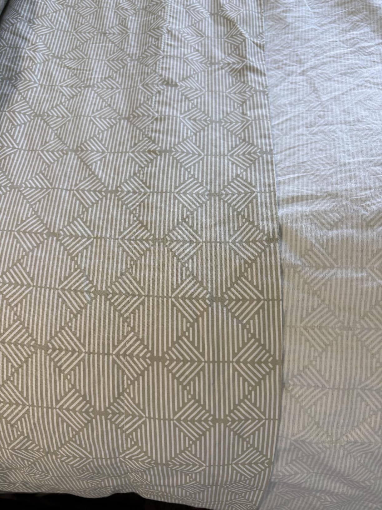 California Design Den Soft 100% Cotton Queen Sheet Set, 400 Thread Count Good Housekeeping Award Winner, Silky Smooth Sateen Weave with Deep Pockets, Breathable and Durable Cotton Bedding Set - White customer photo 1