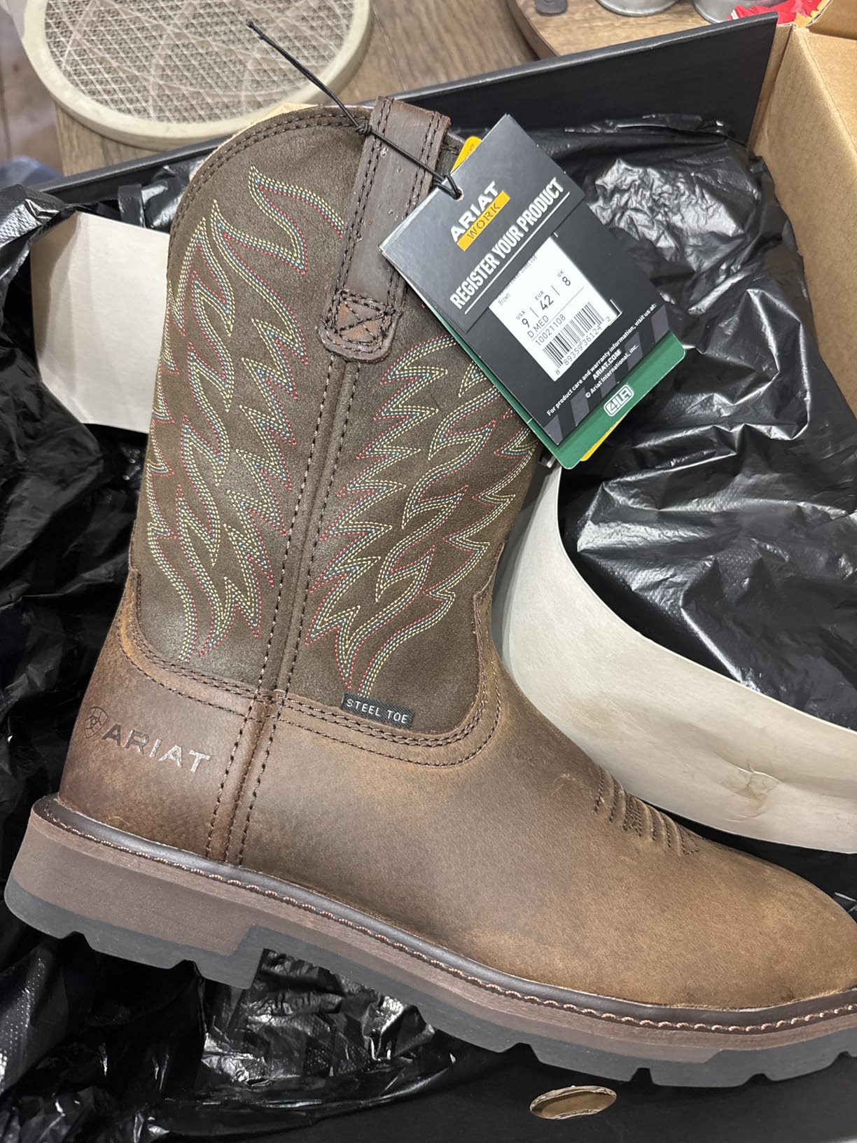 Ariat Men's Groundbreaker Wide Square Toe Steel Toe Work Boot customer photo 1