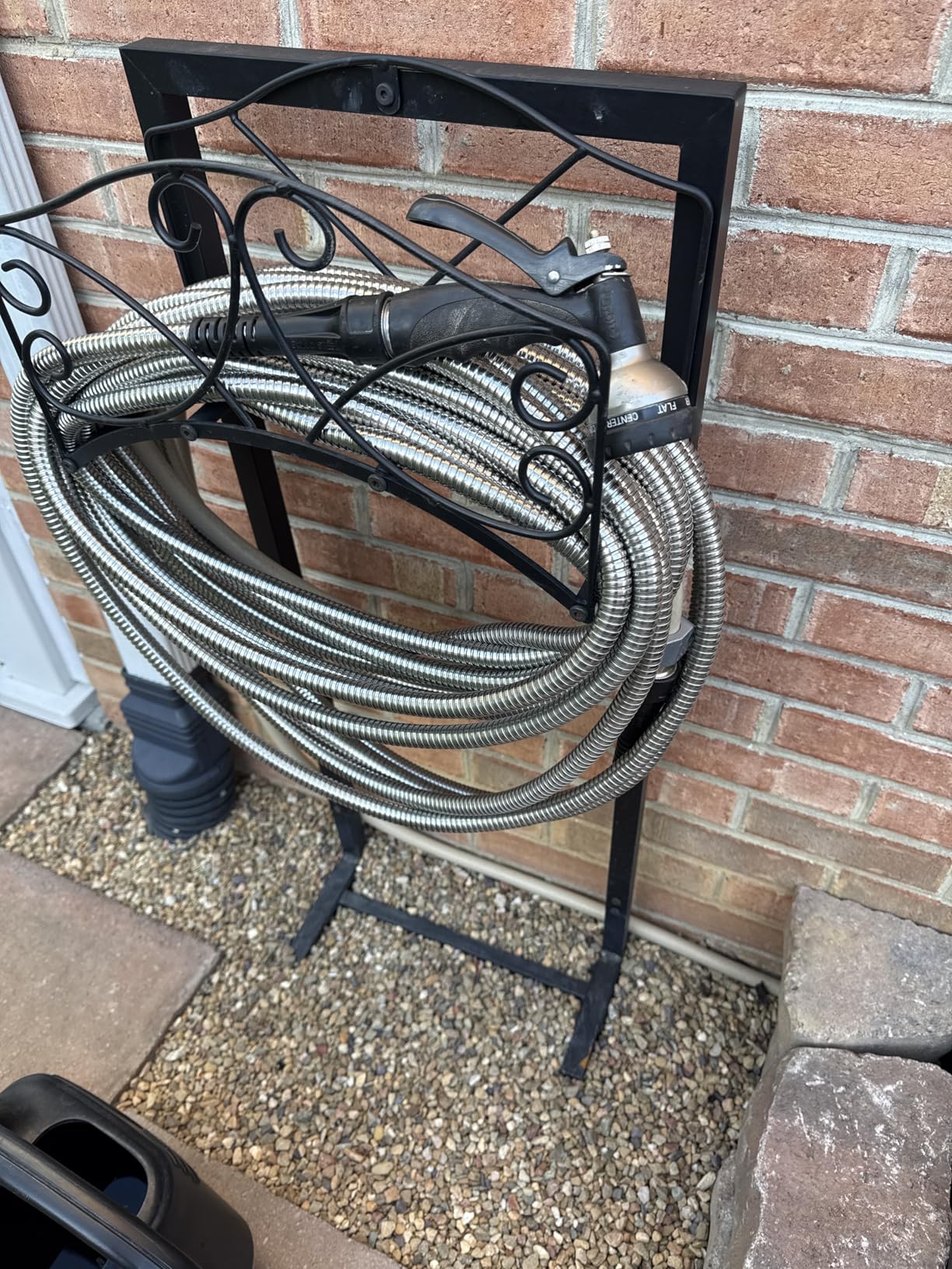 BIONIC STEEL 100 Ft Metal Garden Hose with Sprayer Nozzle, Non Kinking Designed Stainless Steel Heavy Duty Water Hose 100 Ft x 5/8 in. Flexible NON Expandable for Uninterrupted Water Flow, 500 PSI customer photo 2