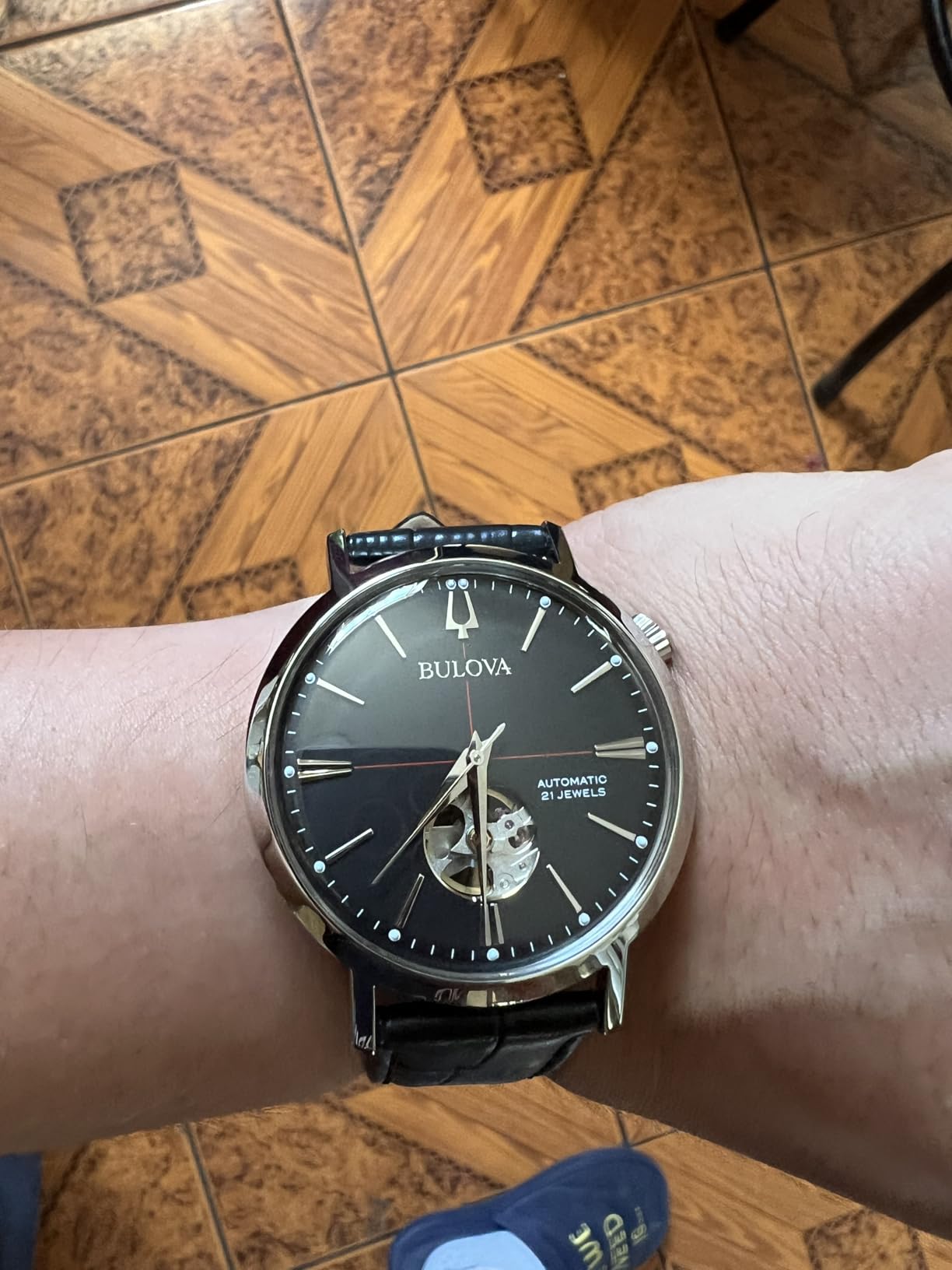 Bulova Men's Classic Aerojet 3-Hand Automatic Leather Strap Watch, Open Aperture, 40-Hour Power Reserve, Double Curved Mineral Crystal, 41mm customer photo 2