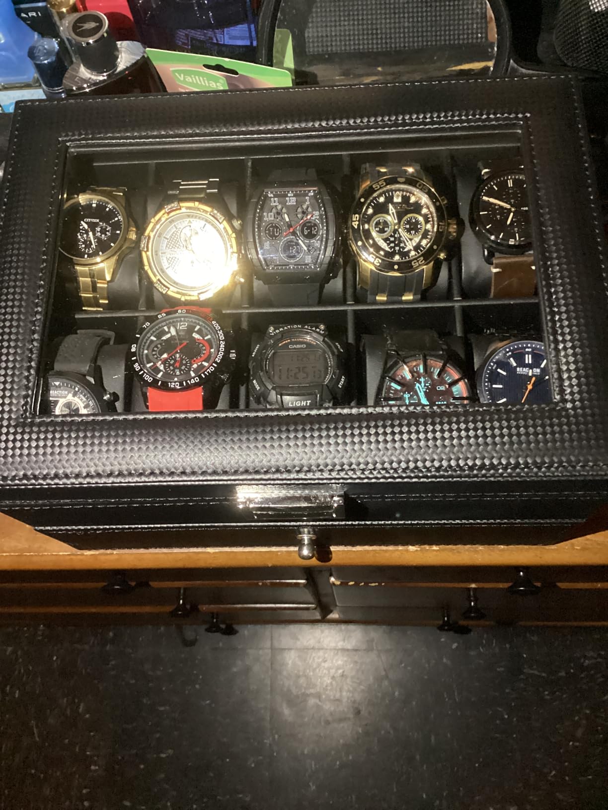 BEWISHOME Watch Case, 20-Slot Watch Box Organizer for Men with Large Glass Lid, Removable Watch Pillows, Black SSH04B customer photo 2