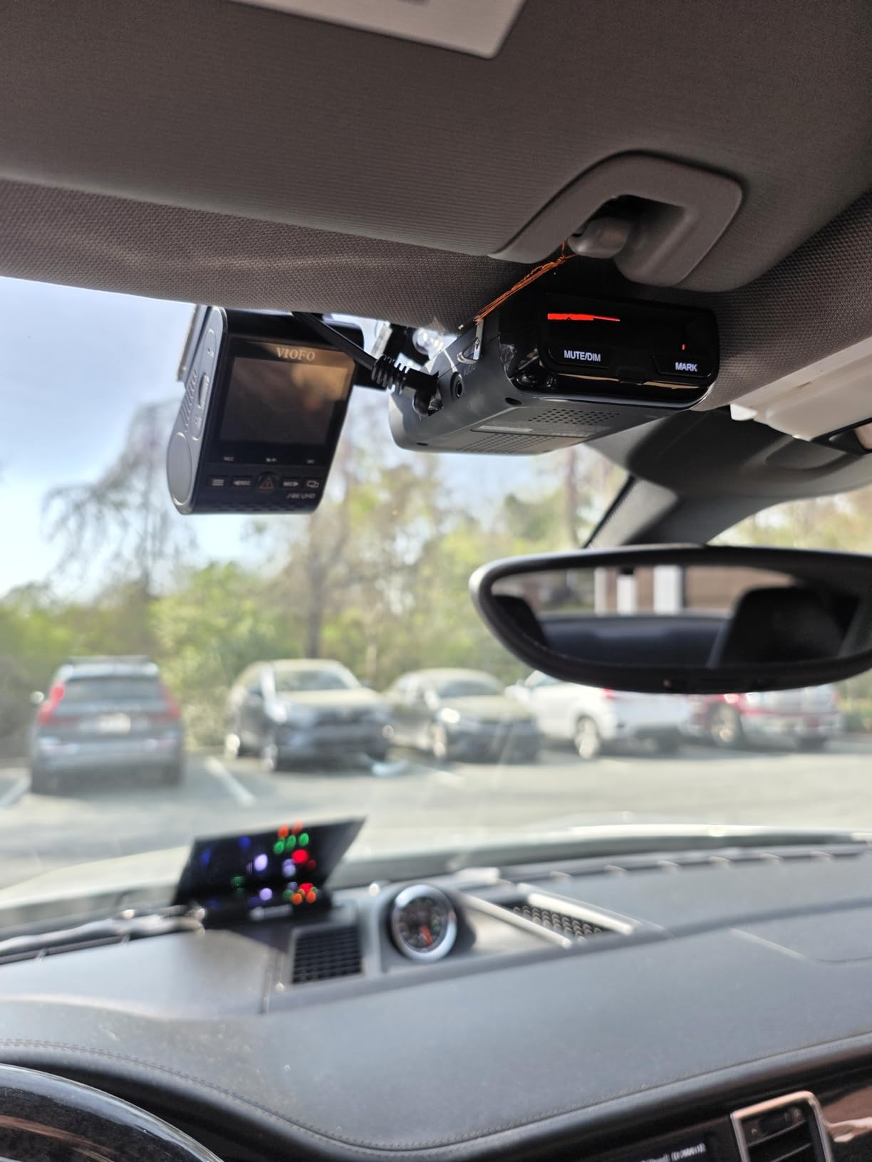 Uniden R3 EXTREME LONG RANGE Laser/Radar Detector, Record Shattering Performance, Built-in GPS w/ Mute Memory, Voice Alerts, Red Light & Speed Camera Alerts, Multi-Color OLED Display customer photo 2