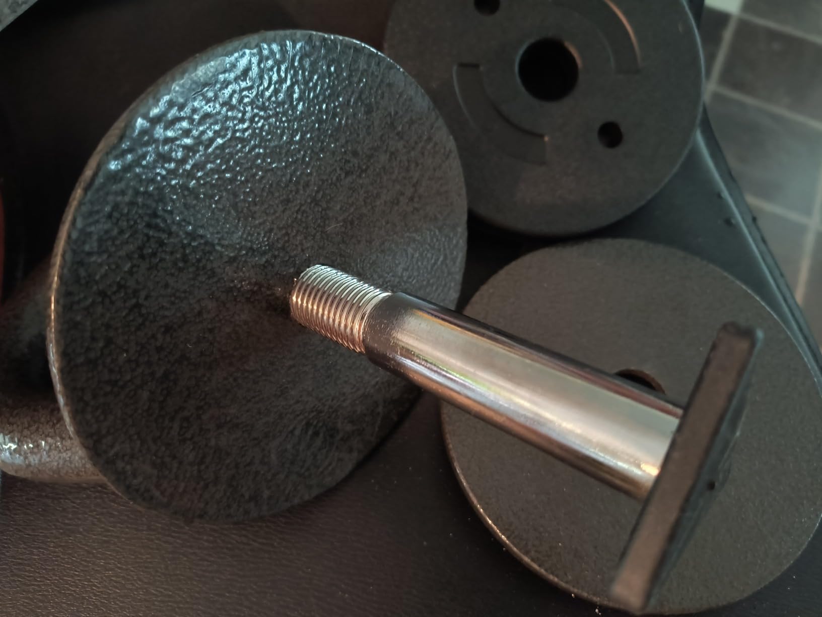 Apex Adjustable Heavy-Duty Kettlebell Weight for Strength Training and Weightlifting, Ideal Home Gym Equipment, Cast Iron, Grey APKB-5009 customer photo 2