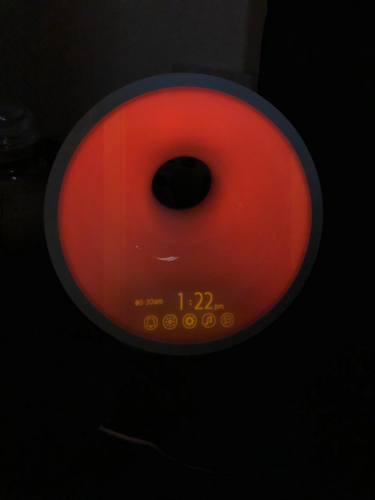Philips SmartSleep Sleep and Wake-Up Light, Simulated Sunrise and Sunset, Multiple Lights and Sounds, RelaxBreathe to Sleep, HF3650/60 customer photo 1