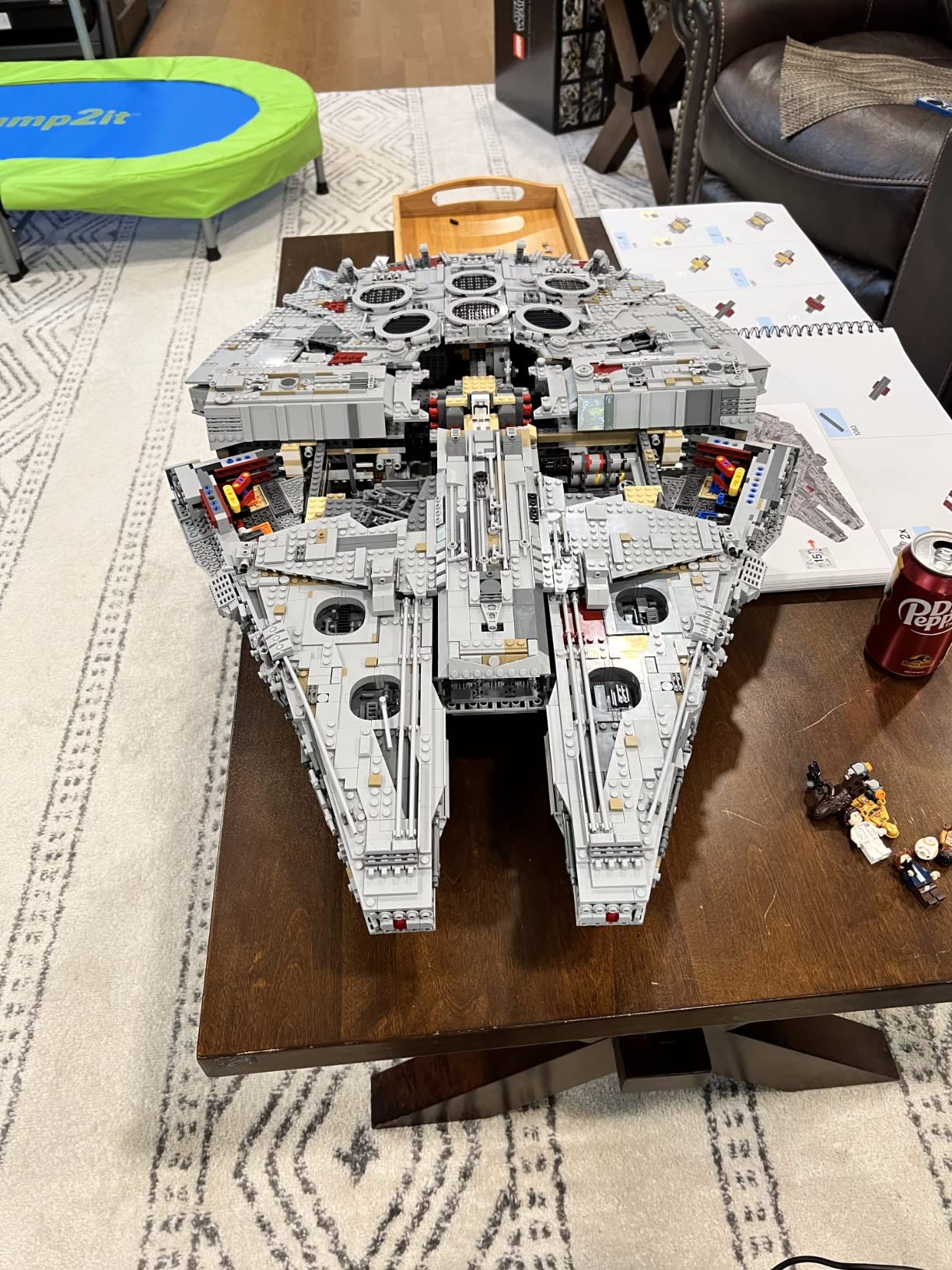 LEGO Star Wars Millennium Falcon Ultimate Collector Series (75192) - Building Set for Adults, Ages 16+ customer photo 2