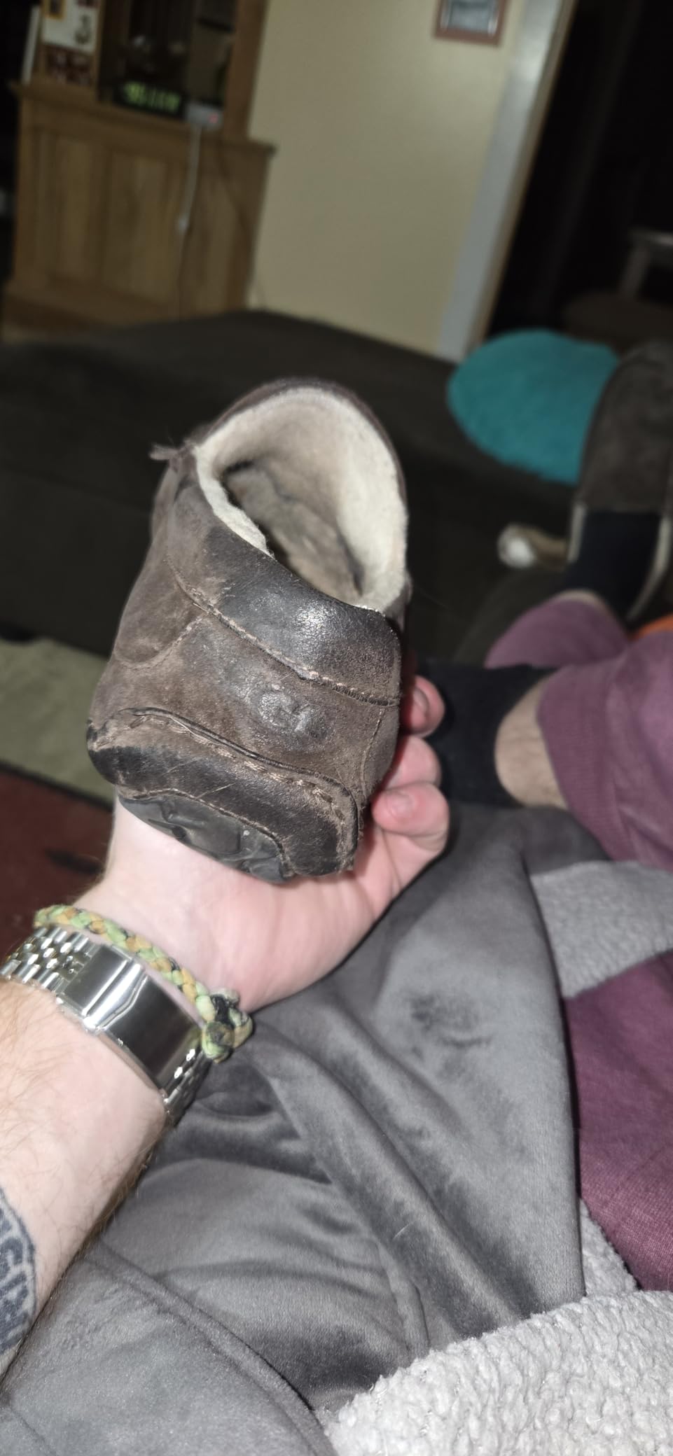 UGG Men's Ascot Slipper customer photo 2