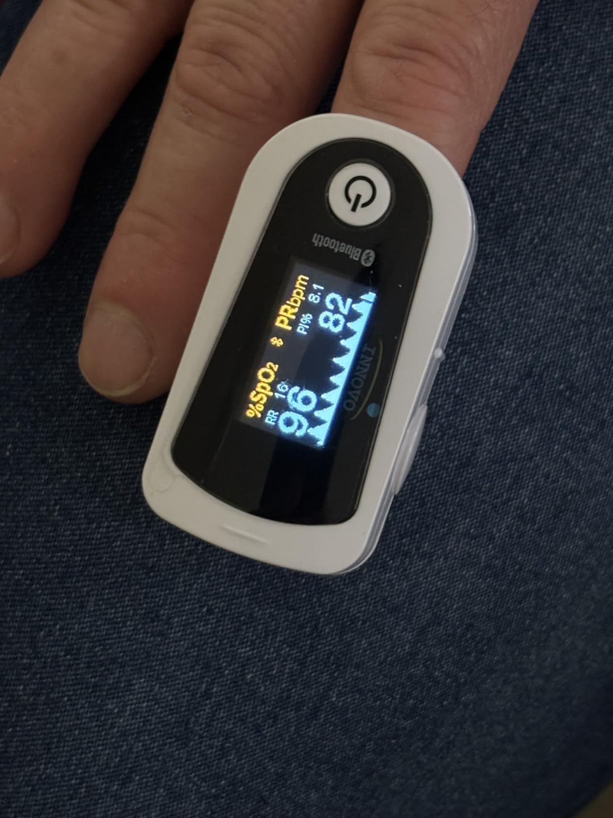 Innovo iP900BP-B Fingertip Pulse Oximeter, Blood Oxygen Monitor with Free App, Plethysmograph, and Perfusion Index (with Bluetooth) customer photo 1