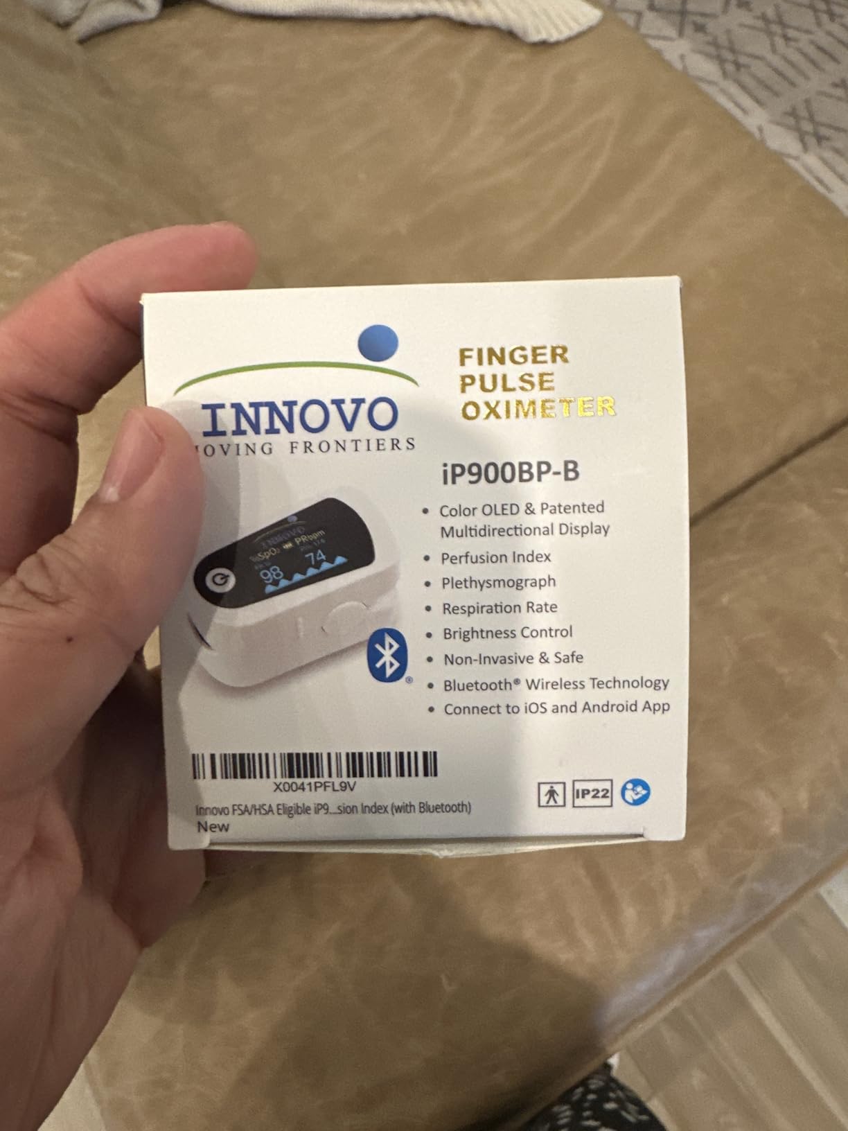 Innovo iP900BP-B Fingertip Pulse Oximeter, Blood Oxygen Monitor with Free App, Plethysmograph, and Perfusion Index (with Bluetooth) customer photo 2