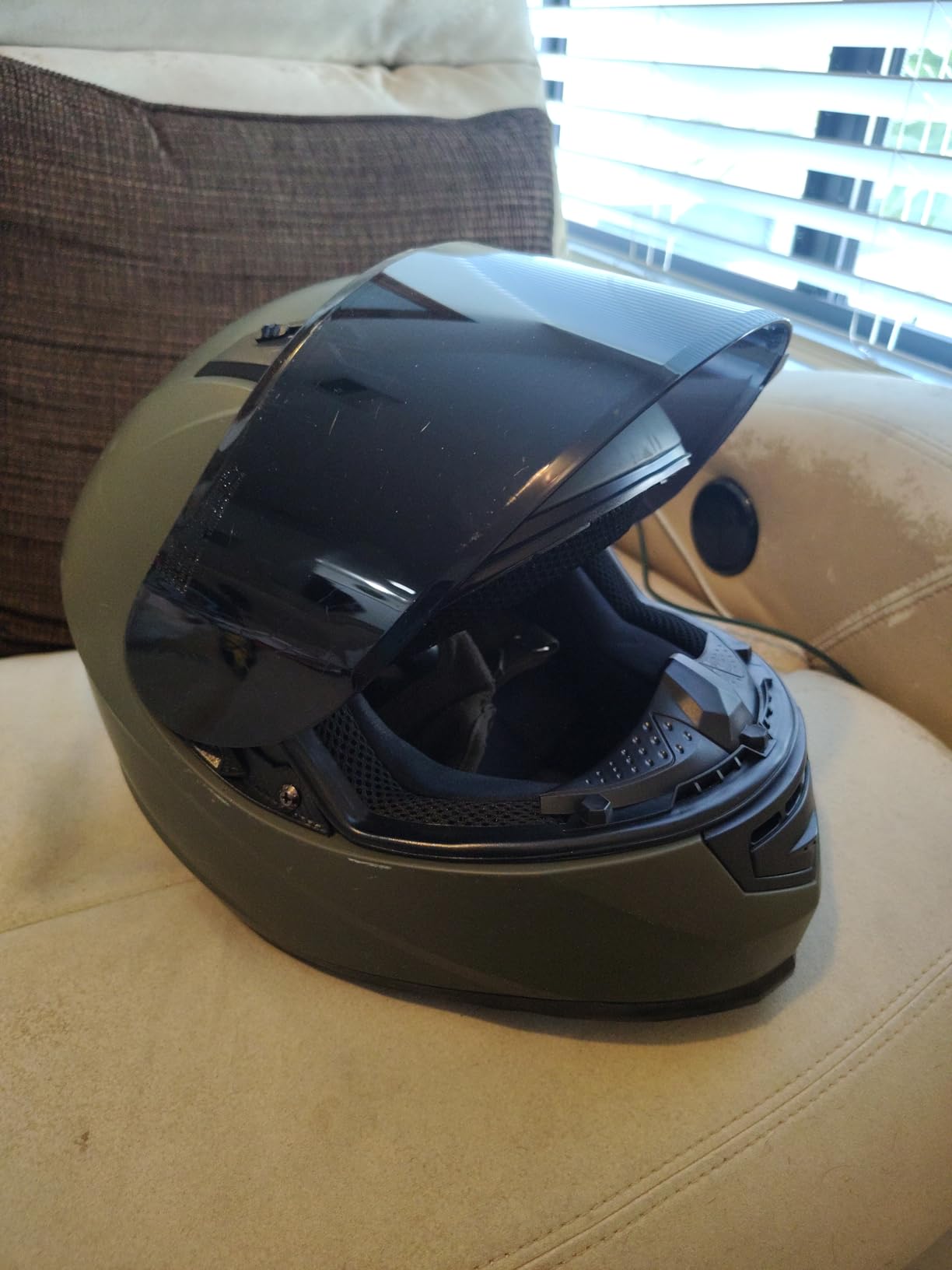 GLX GX11 Compact Motorcycle Helmet - Full Face w/ Tinted Visor, DOT Approved customer photo 2