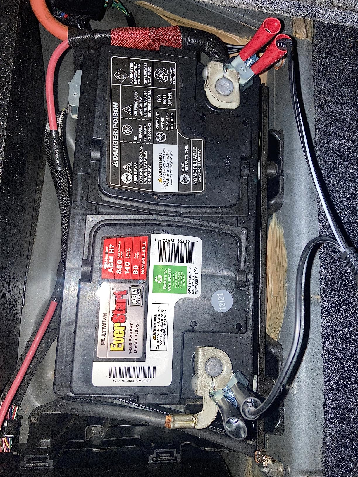 Schumacher Electric 1.5A Car Battery Charger and Maintainer, 3-in-1 Solution, for 6V/12V Power Sport, Automotive, and Marine Batteries, SC1355 customer photo 2