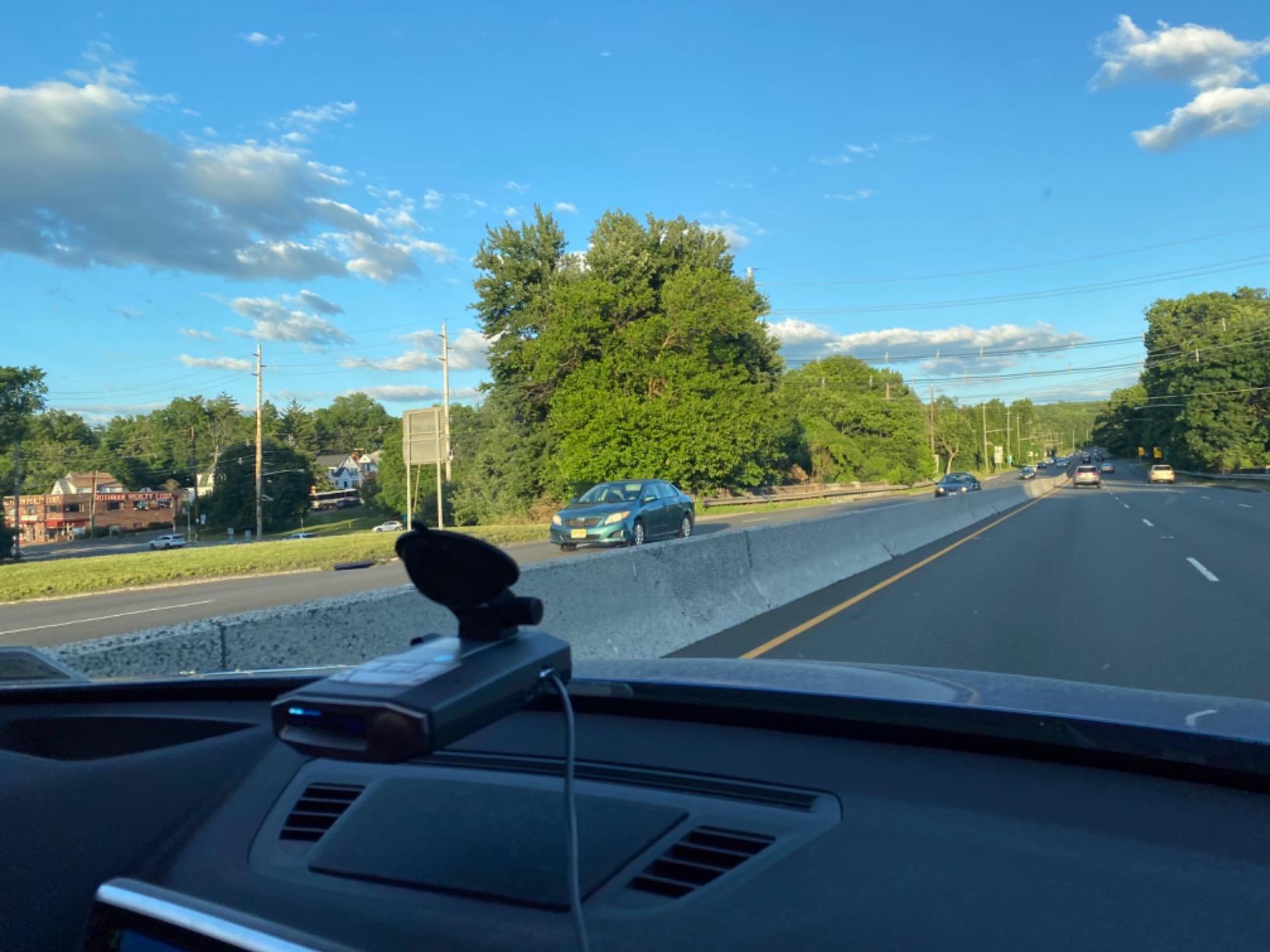 Escort MAX 360c Laser Radar Detector - WiFi and Bluetooth Enabled, 360° Protection, Extreme Long Range, Voice Alerts, Apple CarPlay and Android Auto Compatible, Black customer photo 2