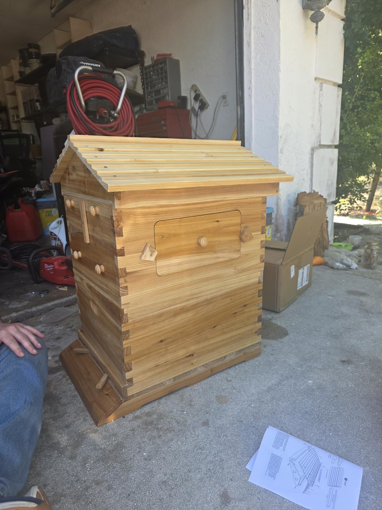 Golden Palace Bee Hive, Beehive with 7pcs Auto Super Frames, Bee House with 1pcs Super Boxes, 1pcs Brood Boxes(No Brood Frames), Bee Hives Starter Beekeeping Kits customer photo 1