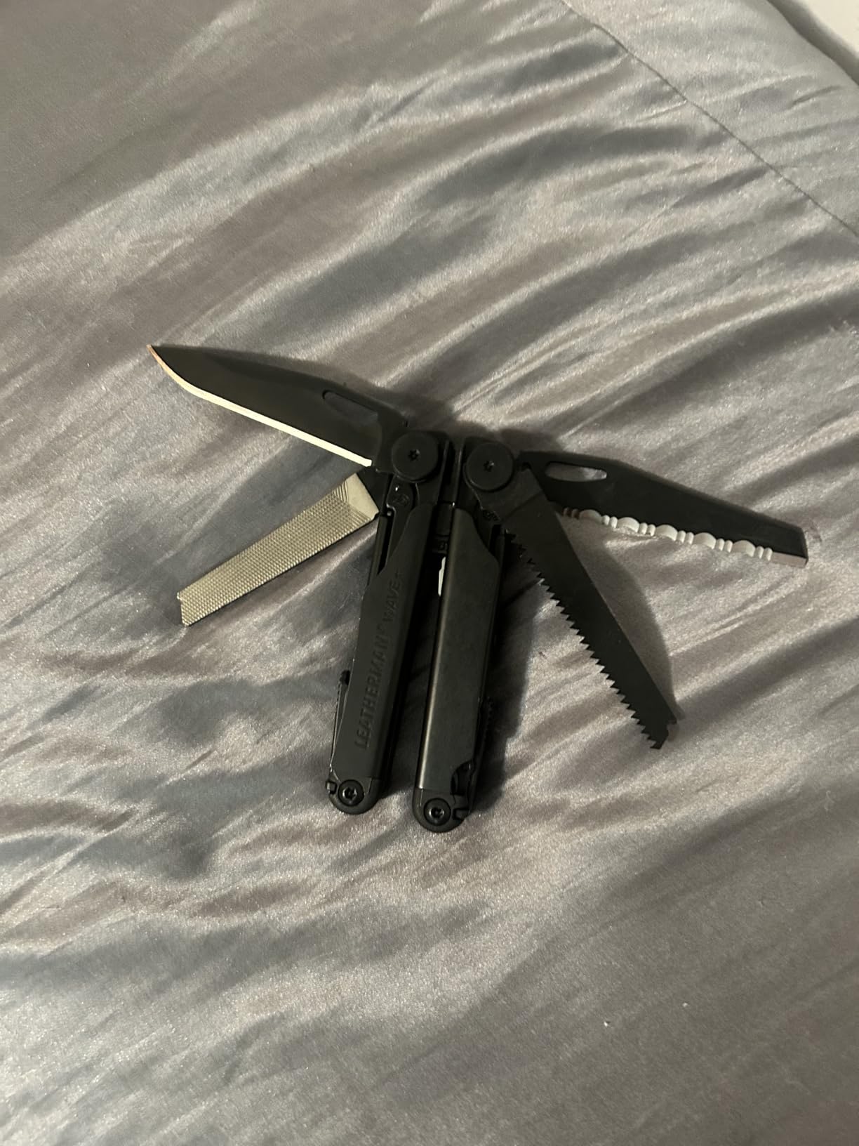 LEATHERMAN, Wave+, 18-in-1 Full-Size, Versatile Multi-tool for DIY, Home, Garden, Outdoors or Everyday Carry (EDC), Black customer photo 1