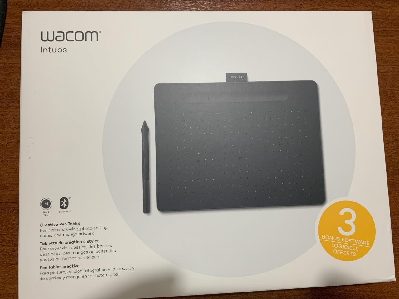 Wacom Intuos Medium Bluetooth Graphics Drawing Tablet - Portable for Teachers, Students and Creators, 4 Customizable ExpressKeys customer photo 1