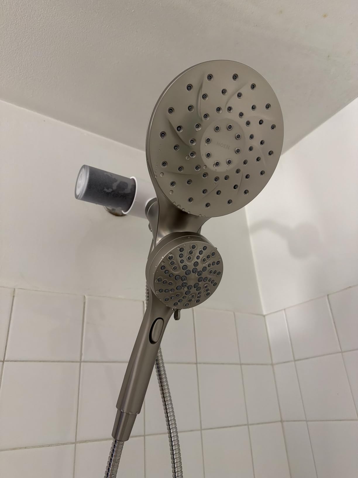 Moen Engage Chrome Magnetix 2-in-1 Combo Rain Showerhead with Detachable Handheld Shower Spray, Featuring Magnetic Docking System, 26009 customer photo 1