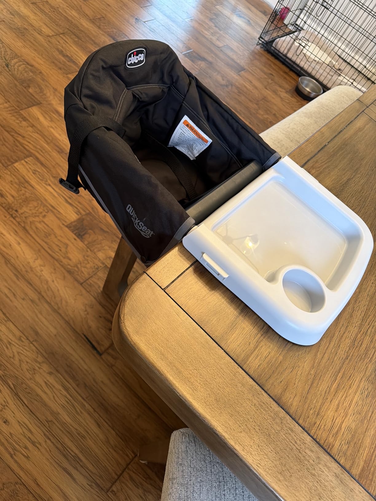 Chicco QuickSeat Hook-On Chair, Portable High Chair for Babies and Toddlers, for Children up to 37 lbs., Travel-Friendly, Graphite/Grey customer photo 1
