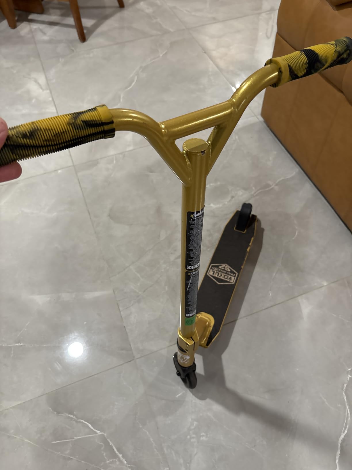 VOKUL Complete Pro Scooter for Kids Boys Girls Teens Up 6 Years - Freestyle Tricks Pro Stunt Scooter - High Performance Gift for Skatepark Street Tricks customer photo 1
