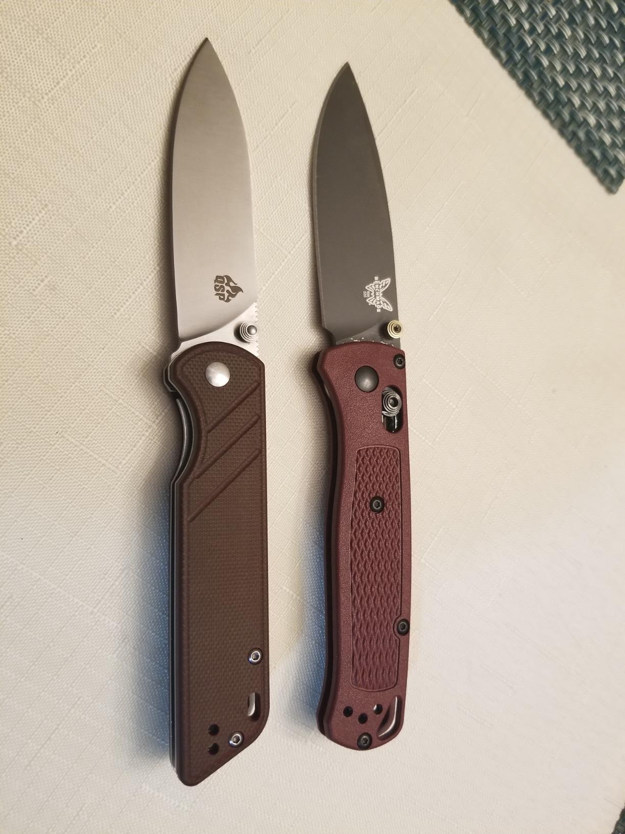 Benchmade - Bugout Outdoor EDC Folding Knife, Slim, Lightweight, Plain Edge, Drop-Point Blade, CPM-S30V Stainless Steel (58-60HRC), Grivory Handle (535GRY-1) customer photo 2