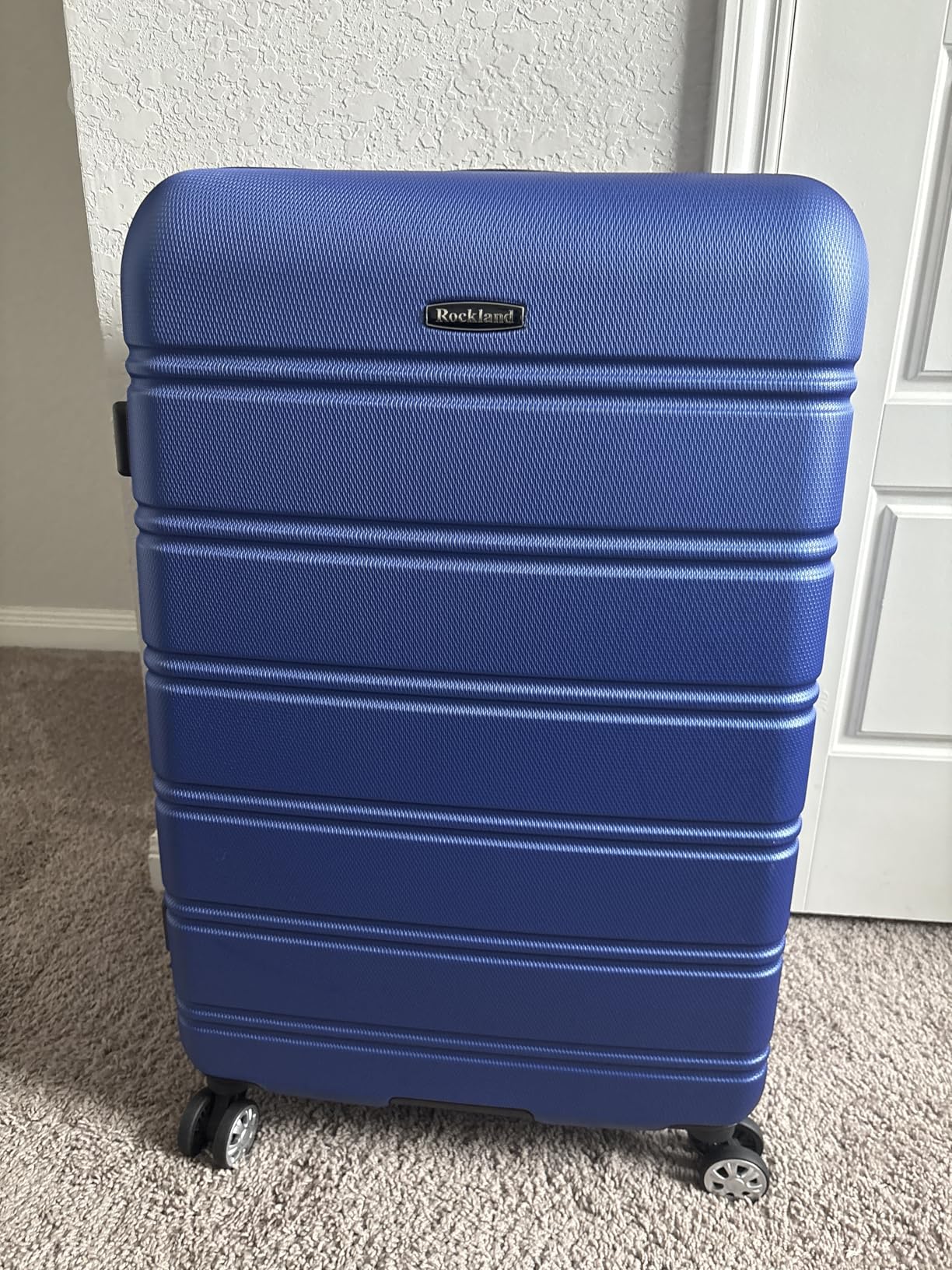 Rockland Melbourne Hardside Expandable Spinner Wheel Luggage, Checked Large 28