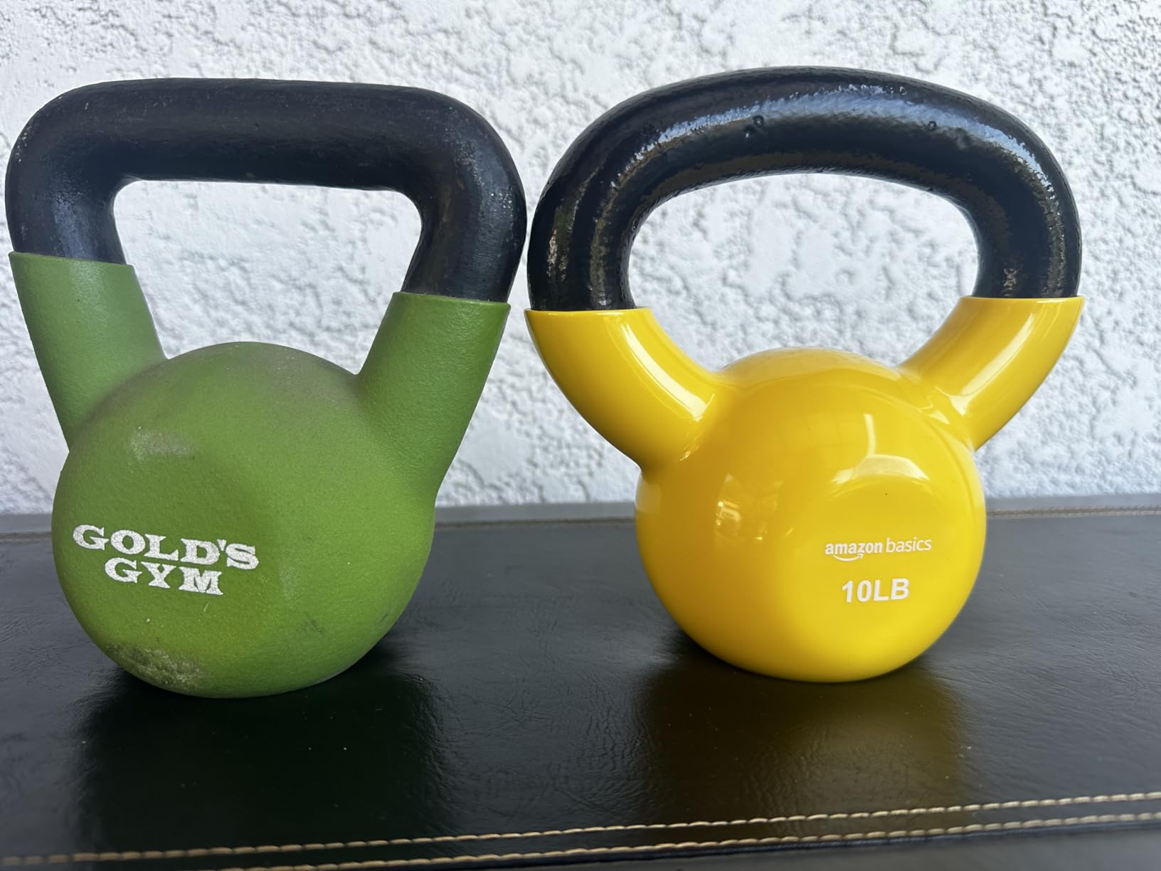 Amazon Basics Vinyl Kettlebell customer photo 2