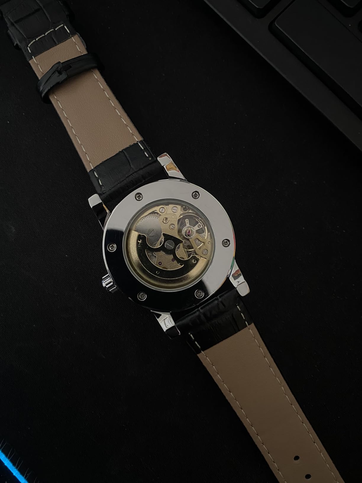 Winner Retro Manual Mechanical Skeleton Watch with Diamond and Carving Flower Craft Men Skeleton Wrist Watch Mechanical Classic Roman Number customer photo 1