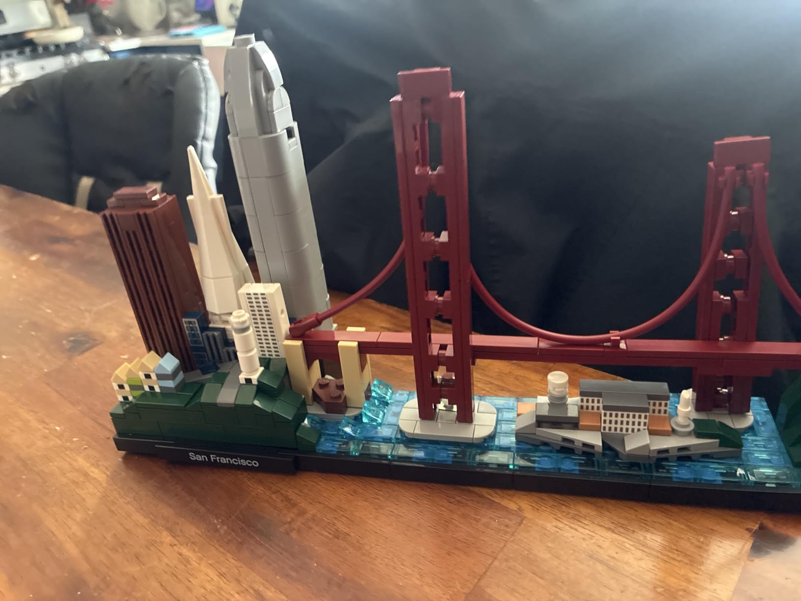 LEGO Architecture Skyline Collection 21043 San Francisco Building Kit Includes Alcatraz Model, Golden Gate Bridge and Other San Francisco Architectural Landmarks (565 Pieces) customer photo 1