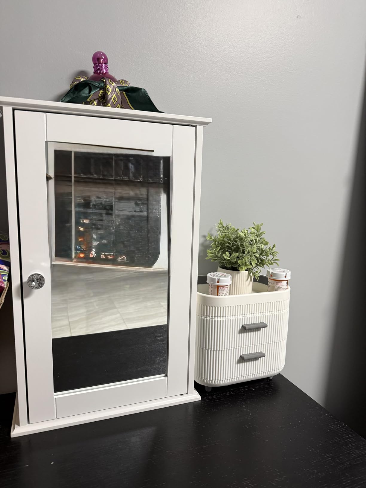 Bonnlo White Mirrored Medicine Cabinet - Wall Mounted Bathroom Storage Organizer with Single Door, 2 Adjustable Shelves & Magnetic Lock, Reversible Small Vanity Cabinet for Over the toilet/Sink customer photo 1
