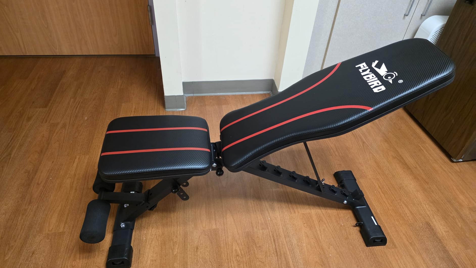 FLYBIRD WB2 Weight Bench, Utility Adjustable Weight Bench for Full Body Workout- Multi-Purpose Foldable Incline Bench (Black) customer photo 1