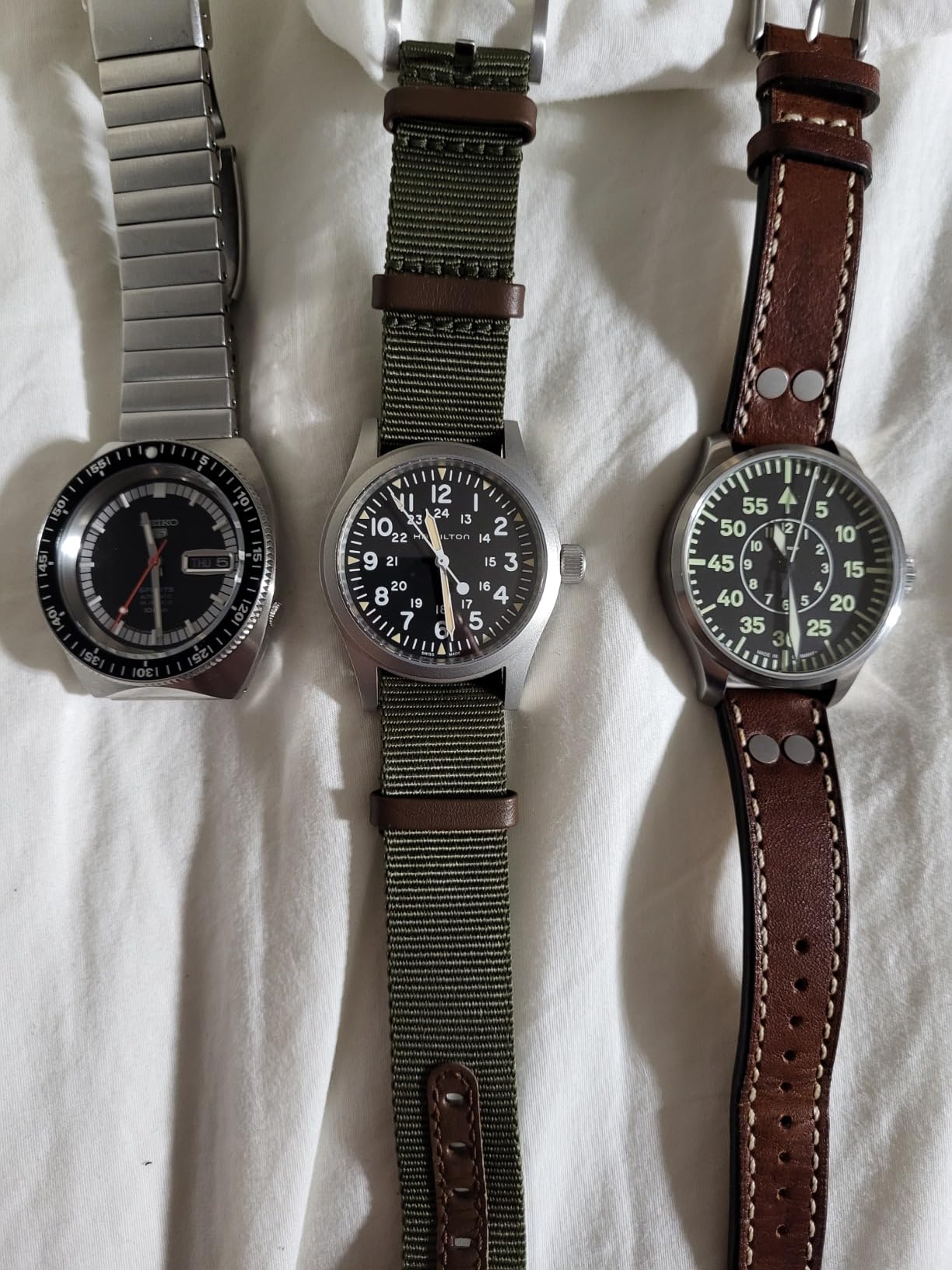 Hamilton Khaki Field Mechanical Men's Watch, 38mm Stainless Steel Case, Swiss Made, Black Dial Analog Wrist Watch for Men, 50m Waterproof, Sapphire Crystal, Textile Strap customer photo 2
