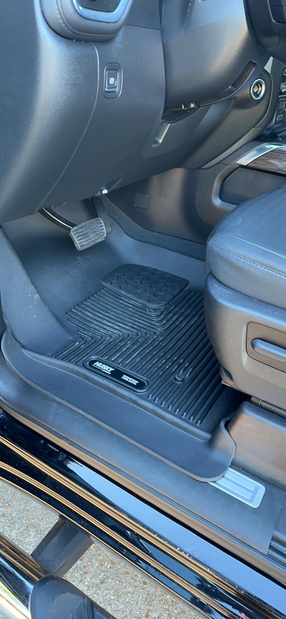 Husky Liners Weatherbeater Floor Mats | Fits 2019 - 2026 Chevrolet Silverado & GMC Sierra 1500 & 2020 - 2026 Silverado/Sierra 2500/3500 DOUBLE & CREW CAB ONLY | Front Row, 2-pc Black - 13211 customer photo 2