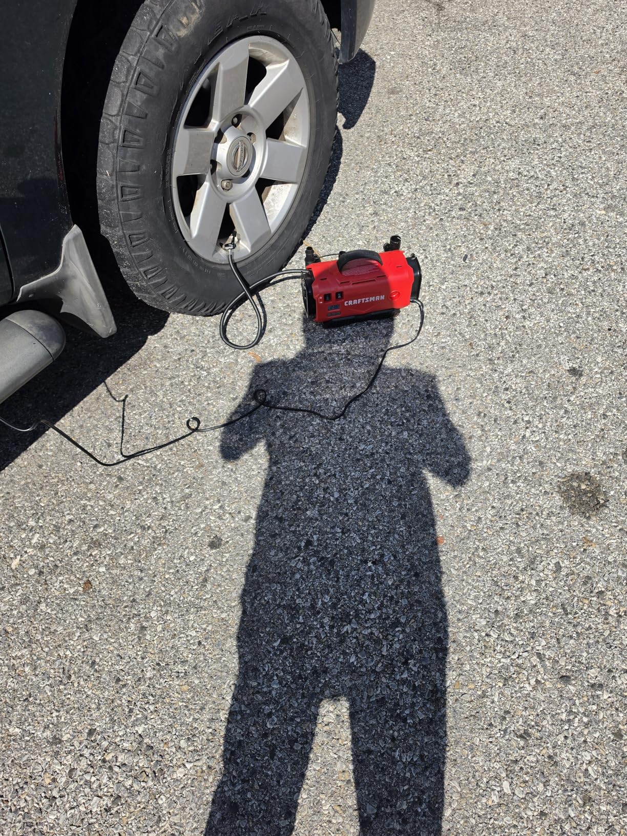 CRAFTSMAN V20 Tire Inflator Portable Air Compressor, Car Air Pump, 3 Modes Tire Pump: Cordless, 120V Corded, and 12V Car Adapter, Battery Sold Separately (CMCE520B) customer photo 1