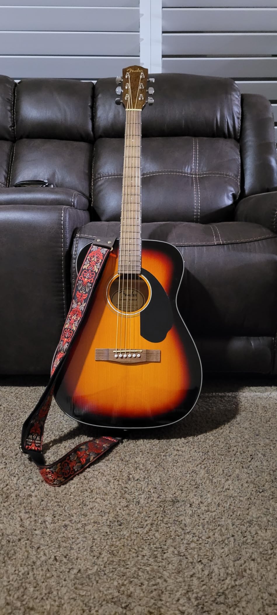 Fender CN-60S Concert Nylon String Acoustic Guitar, with 2-Year Warranty, Natural customer photo 1