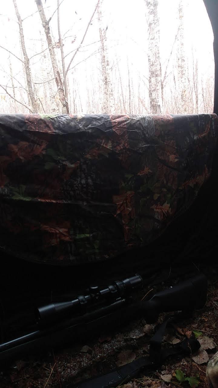 GYMAX Hunting Blind, 3 Persons Pop Up Ground Blind with Hub System, Carry Bag for Deer & Turkey, Camo Hunting Tent with 360 Degree View See Through customer photo 2