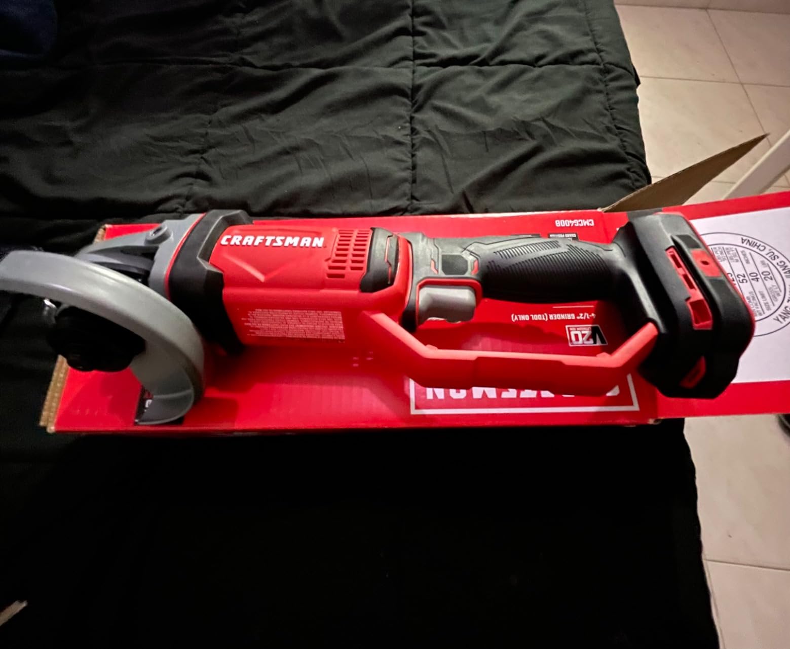 CRAFTSMAN V20* Angle Grinder, Small, 4-1/2-Inch, Tool Only (CMCG400B) customer photo 2