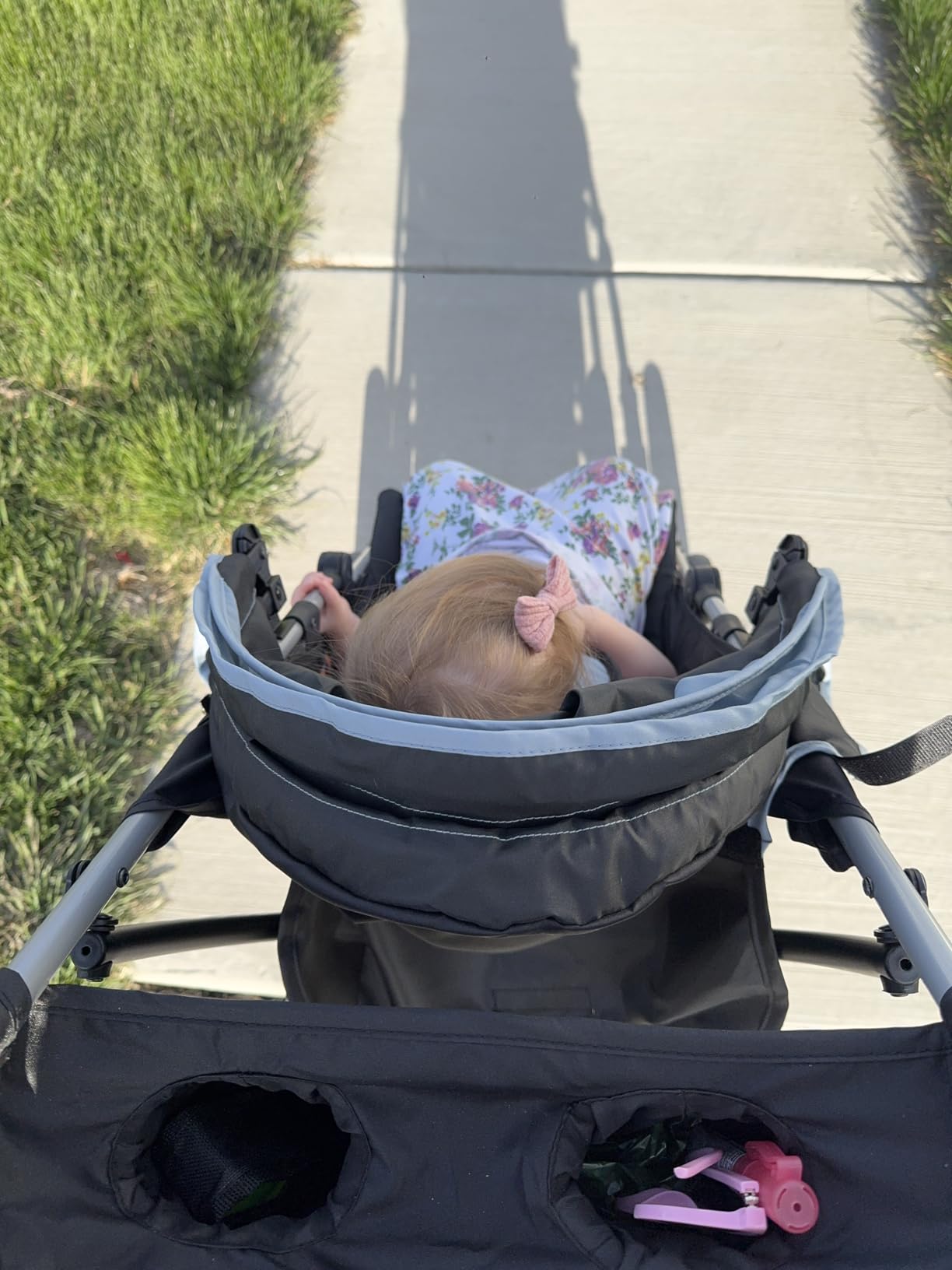 Ingenuity 3D Mini Convenience Stroller - Lightweight Stroller with Compact Fold, Multi-Position Recline, Canopy with Pop Out Sun Visor and More - Umbrella Stroller for Travel and More, Gray customer photo 1