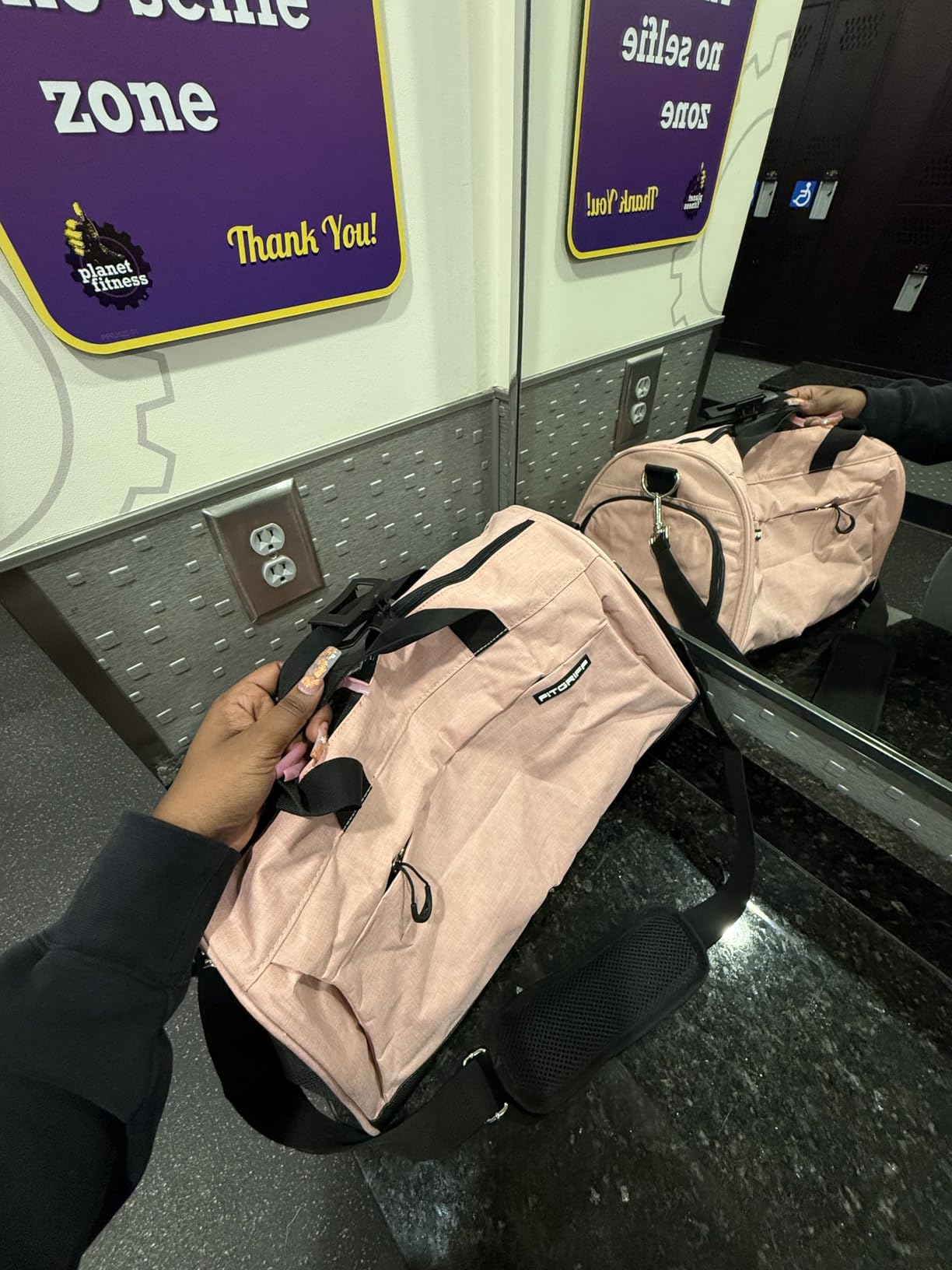 Gym Bag for Men & Women with Shoe & Wet Compartment - Duffle Bag for Travel, Sports, Fitness & Workout customer photo 1