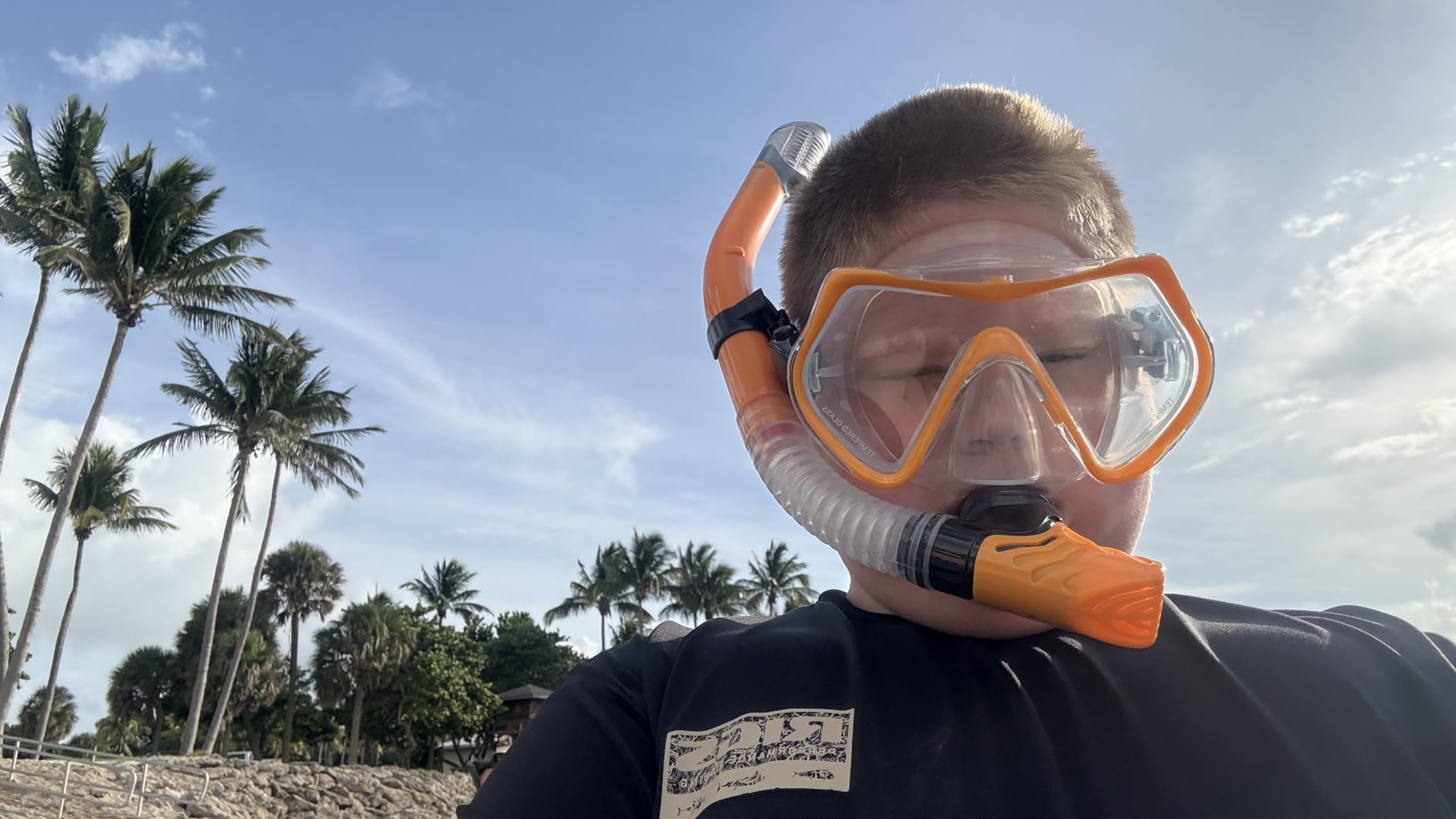 ZEEPORTE Mask Fin Snorkel Set, Travel Size Snorkeling Gear for Adults with Panoramic View Anti-Fog Mask, Trek Fins, Dry Top Snorkel and Gear Bag customer photo 2