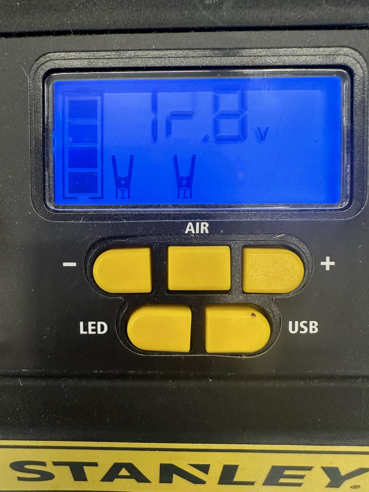 Stanley J5C09D 1200 Peak Amp Automotive Jump Starter, Portable Power - 2.1A/10W USB Port, 120 PSI Air Compressor customer photo 1