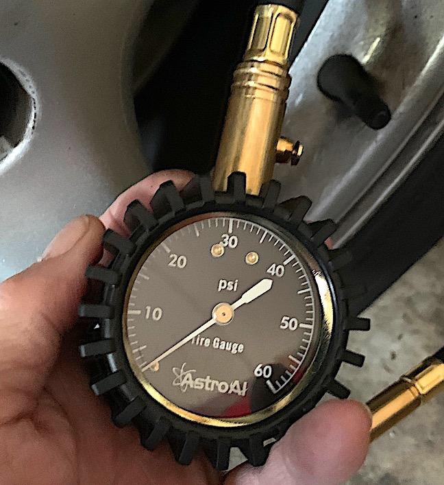 AstroAI Tire Pressure Gauge for Cars with Large 2